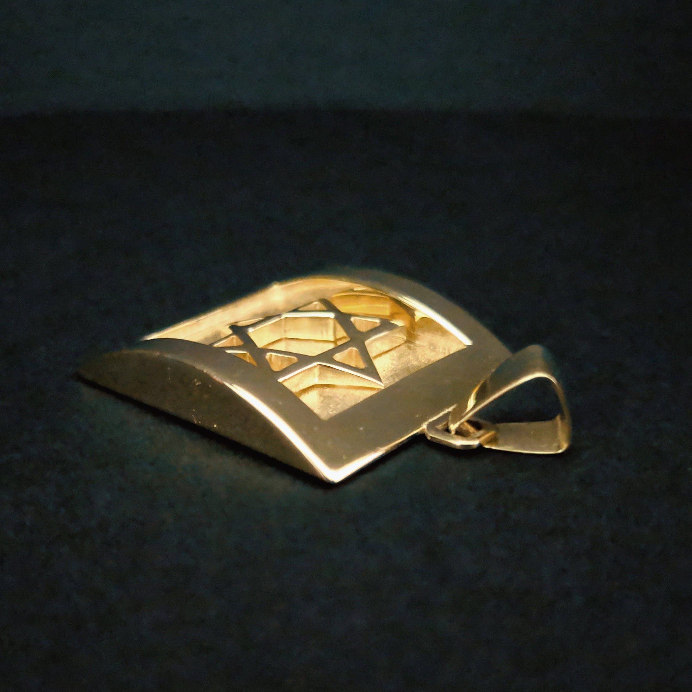 Pendentif Étoile de David en or Fait main
