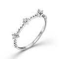 Mini Chic. Minimalist Gold Ring with Diamond
