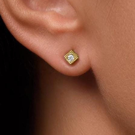 Œillet préféré jaune avec diamants fabriqués à la main