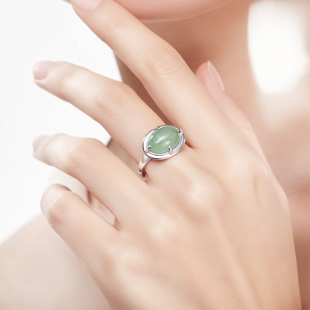 White Gold Emerald Cabochon Ring