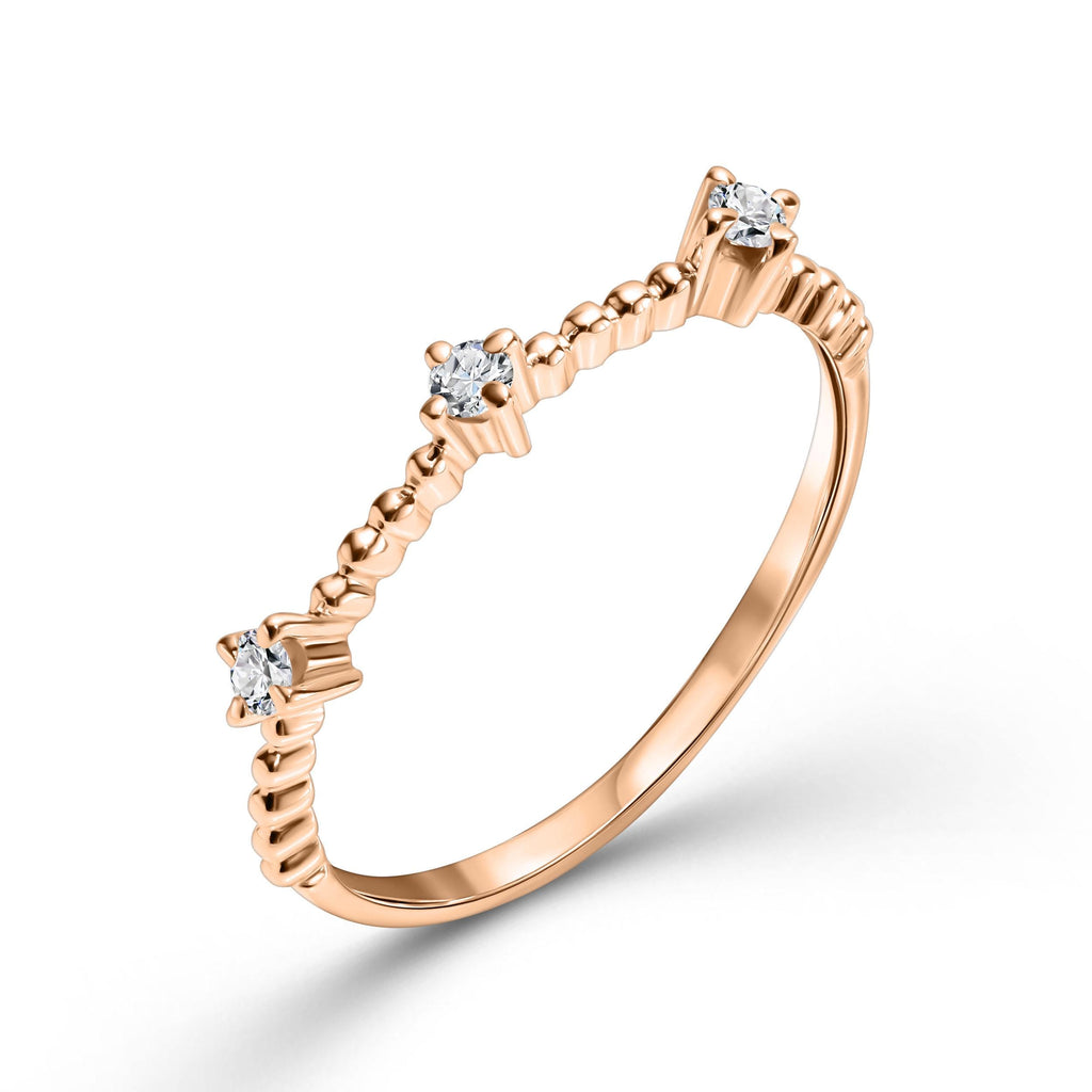 Mini Chic Rose. Minimalist Gold Ring with Diamond