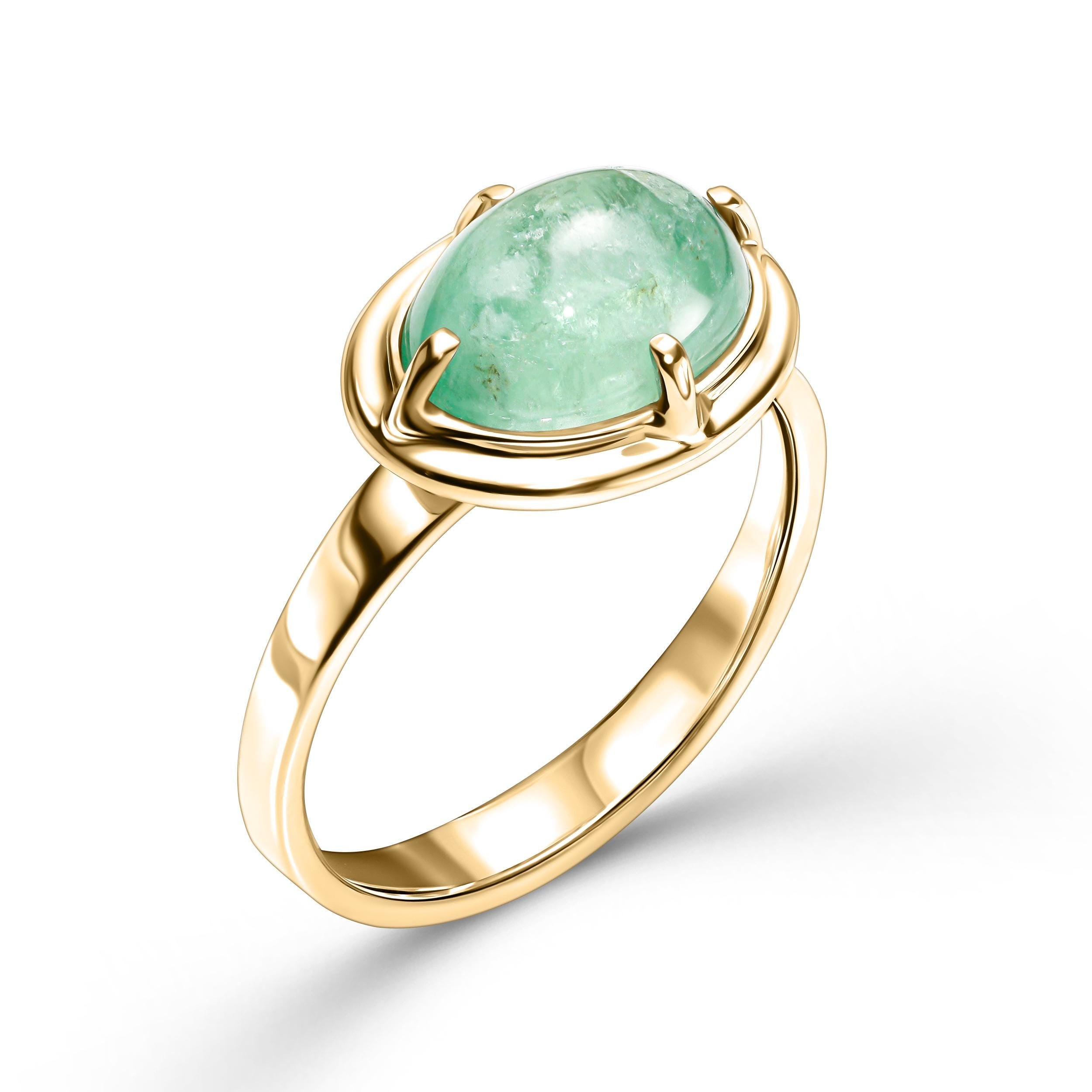 Yellow Gold Emerald Cabochon Handcrafted