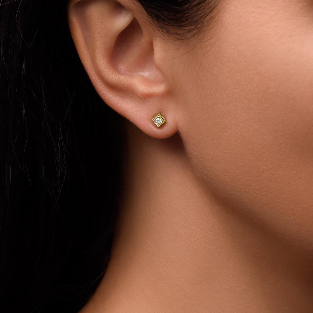Œillet préféré jaune avec diamants fabriqués à la main
